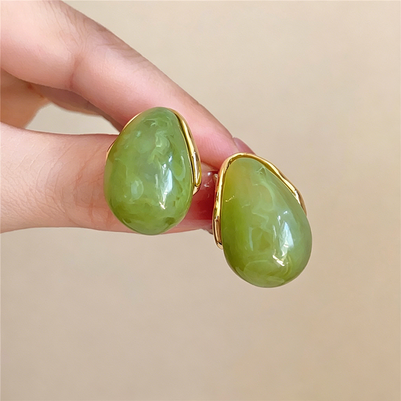 【グッズ】ピアス レディース ドロップデザイン グリーン フレンチ風 レトロ 上品 シンプル アクセサリー