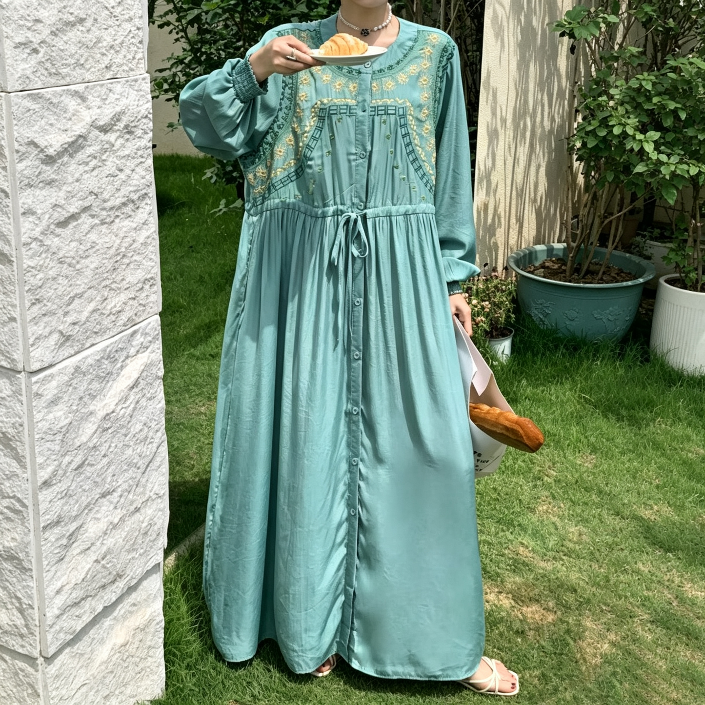 【ワンピース】エスニック風 刺繍ロングワンピース レディース リゾートスタイル ゆったり マキシ丈【JZシリーズ】