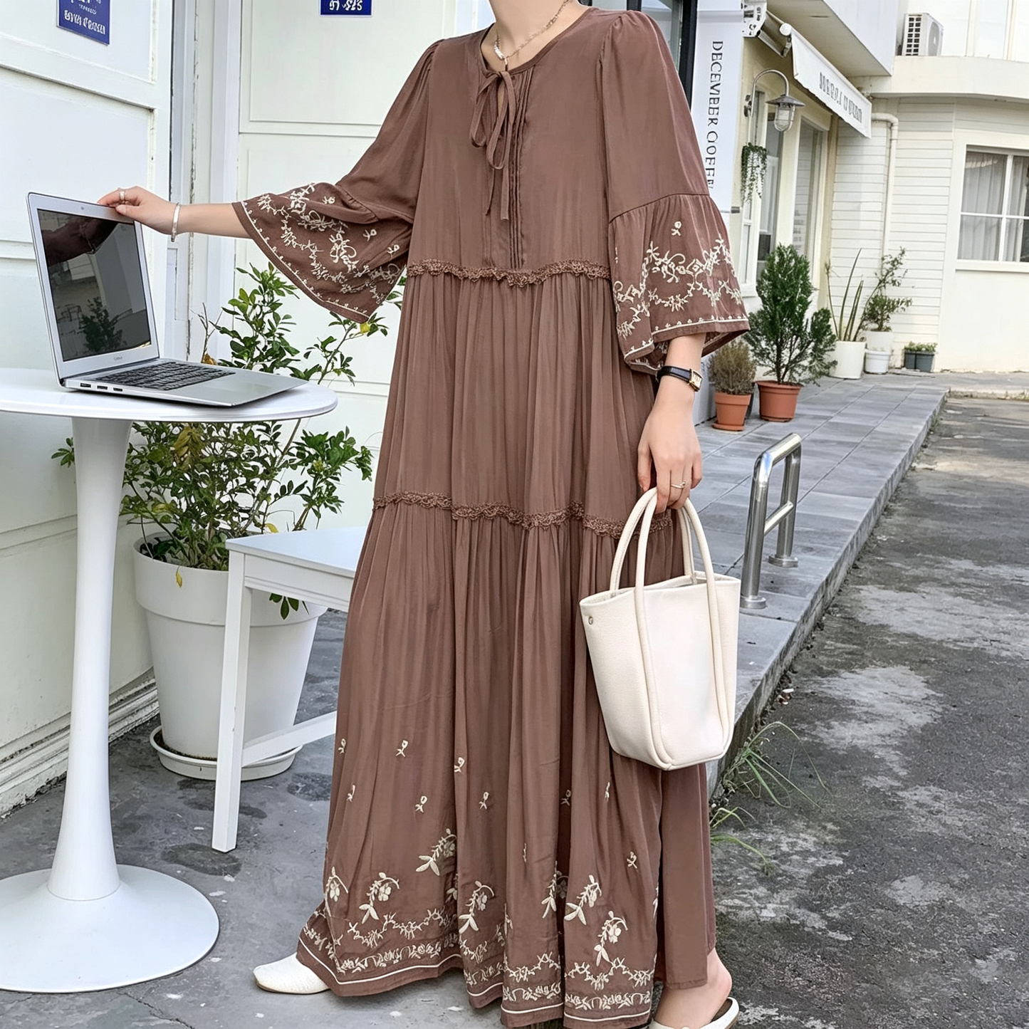 【ワンピース】エスニック風 刺繍ロングワンピース レディース 大きいサイズ ゆったり 体型カバー【JZシリーズ】