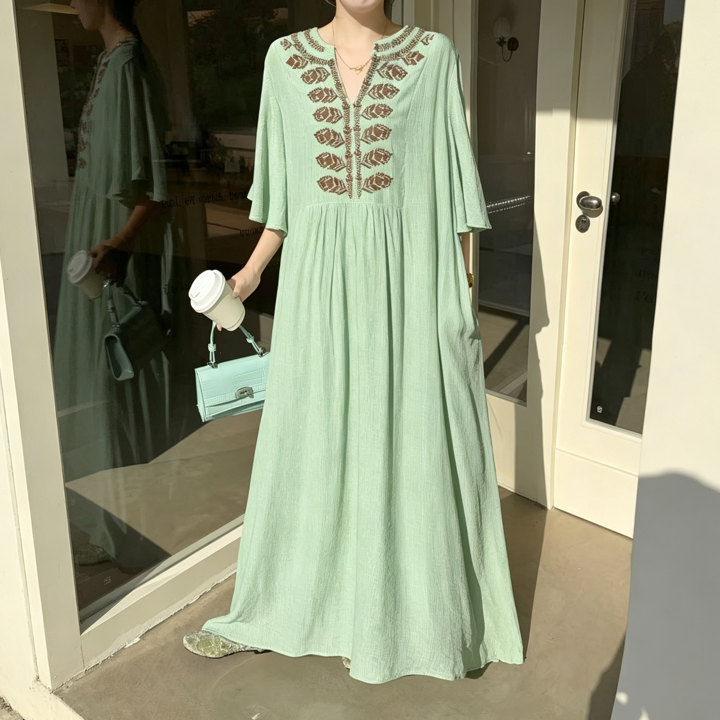 【ワンピース】リゾート風 刺繍ロングワンピース レディース マキシ丈 体型カバー ゆったり 美シルエット【JZシリーズ】