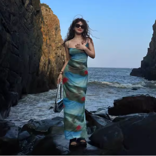 【ワンピース】【10～15日内発送】夏新作 デザイン性抜群 ノースリーブキャミワンピース レディース 高級感【SHシリーズ】