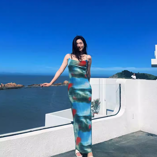 【ワンピース】【10～15日内発送】夏新作 デザイン性抜群 ノースリーブキャミワンピース レディース 高級感【SHシリーズ】