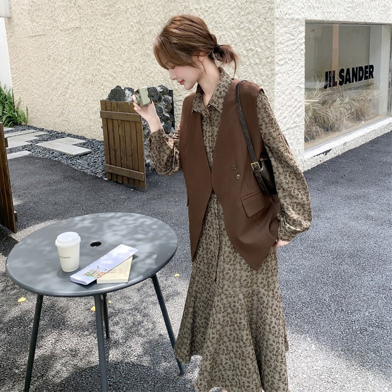 2点セット！【ワンピース】他と被らない 優しい雰囲気 甘めレトロ ベスト+ 花柄長袖ワンピース セット 大人可愛い 個性派【SHシリーズ】