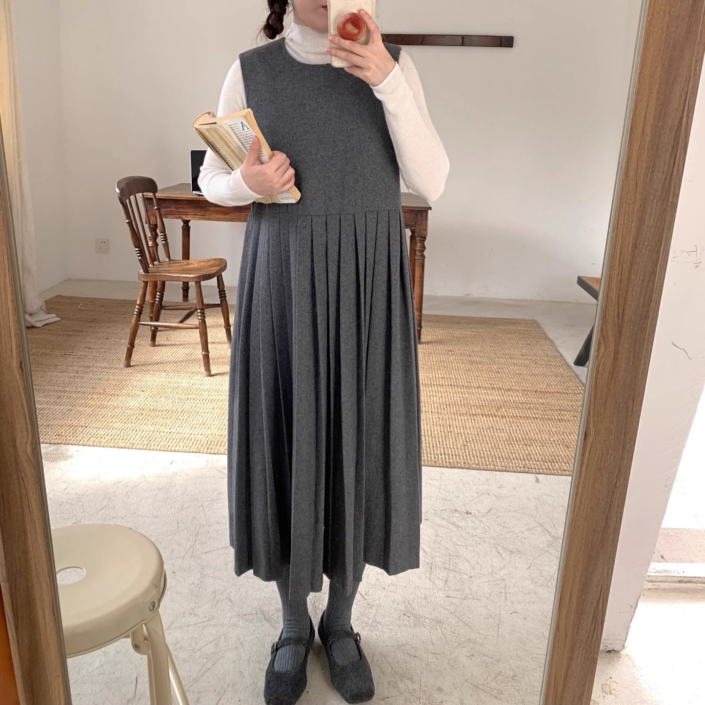 【24AW】【ワンピース】ウール ラウンドネック プリーツ レトロ ノースリーブ ベスト ワンピース