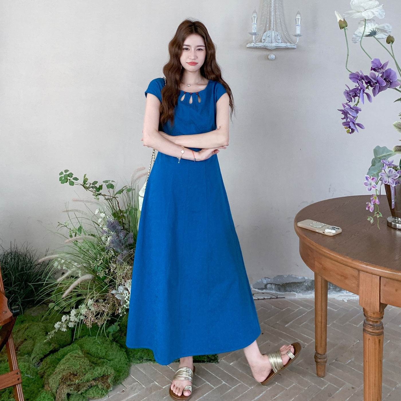 【ワンピース】エレガント な 雰囲気 ウエストシェイプ 夏用 レース風 ディテール クルーネック ノースリーブ ドレス【JZシリーズ】