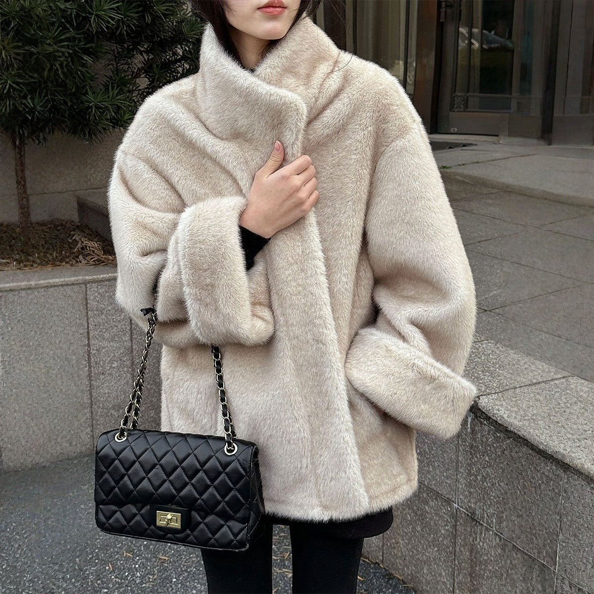 【アウター】エコミンク風ファー 春 秋 冬 立ち襟 フェイクファー スエード調裏地 もこもこ コート 【JZシリーズ】