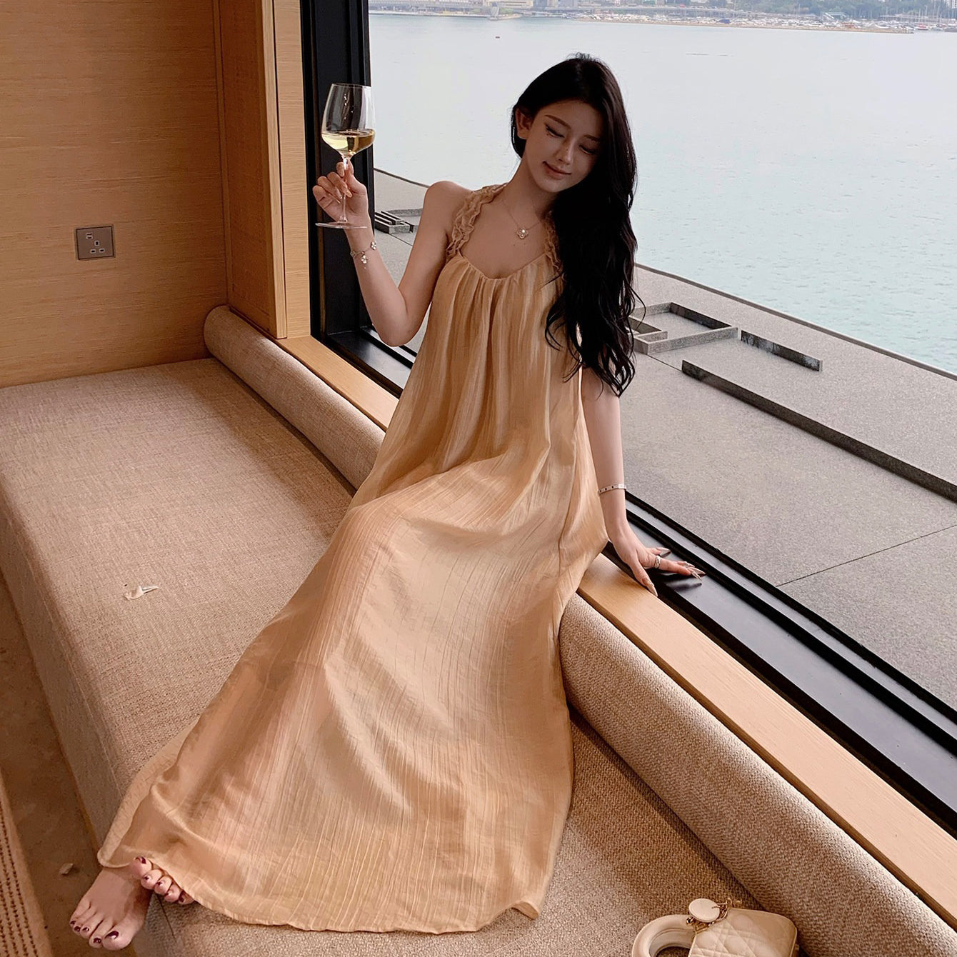 【ワンピース】リゾート風 キャミワンピース レディース 夏新作 海辺 ゆったり ノースリーブ ロングワンピース フレンチ【SHシリーズ】
