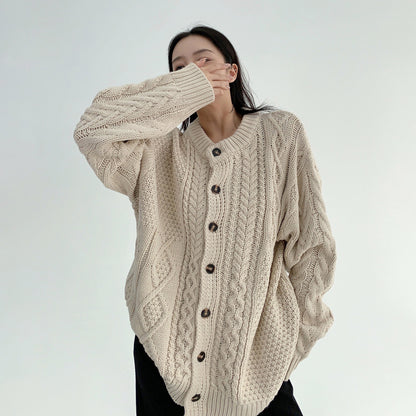 【トップス】ゆったり落ち感 厚手ケーブル編み ニットカーディガン【FCシリーズ】