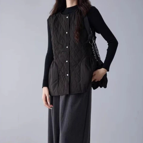 【トップス】春 秋 冬 切り替え ダイヤ柄 中綿 ベスト 【JZシリーズ】