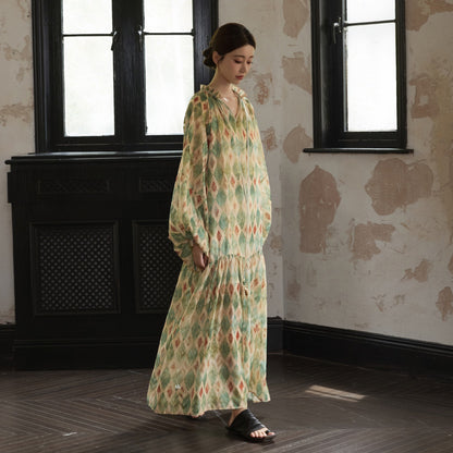 【ワンピース】【30-35日内発送】フレンチ レトロ プリント パフスリーブワンピース ゆったり Vネック 長袖ワンピース【SHシリーズ】