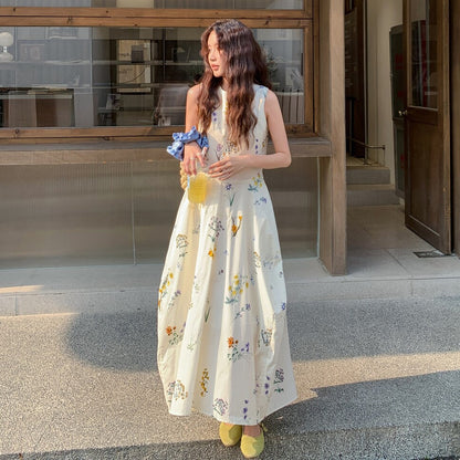 【ワンピース】小花柄ワンピース レディース 白 フレンチ風 ノースリーブ 背心タイプ ゆったり 体型カバー 細見え【SHシリーズ】