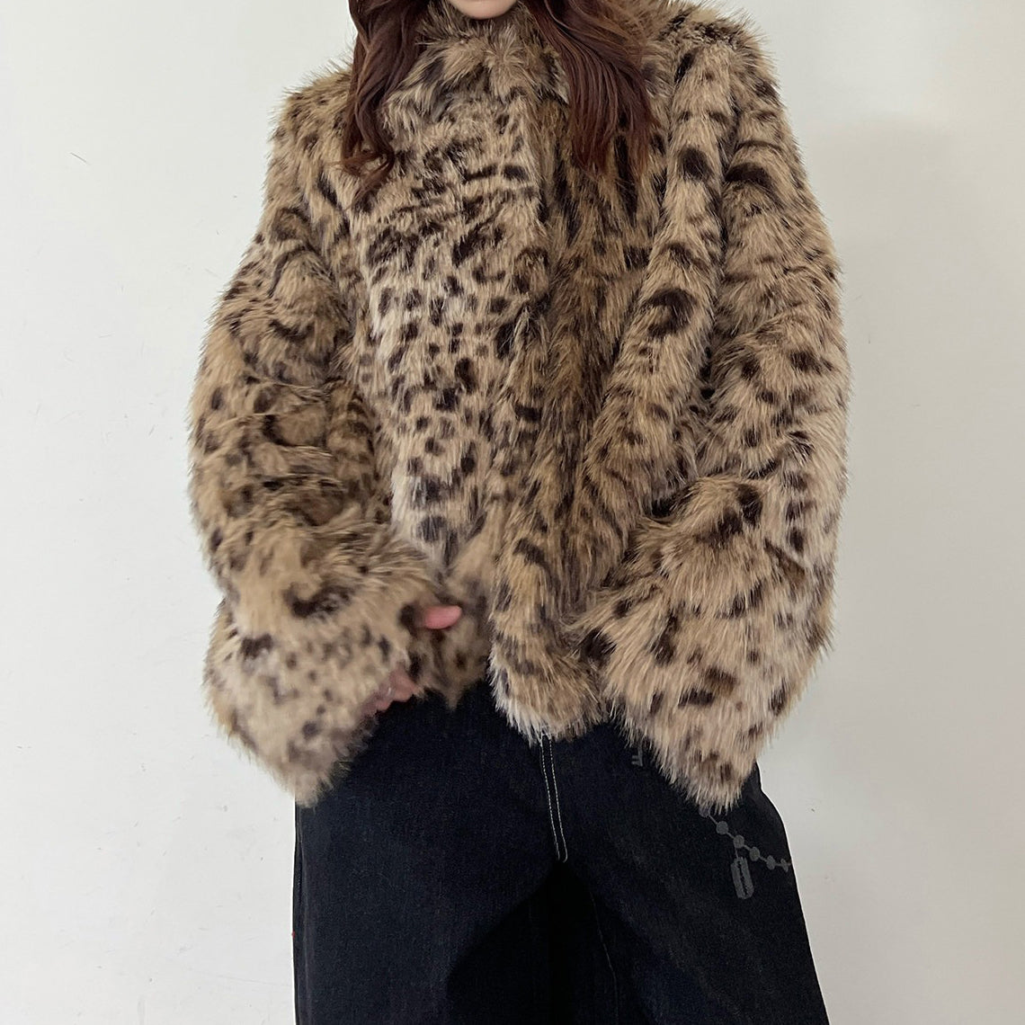 【アウター】レオパード柄 エコファー フェイクミンク ボアジャケット レディースふわもこ オーバーサイズ ショート丈【FCシリーズ】【15～20日内発送】