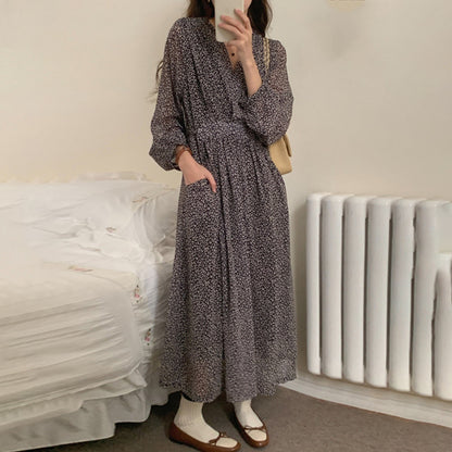 【24AW】【ワンピース】chic 秋 レトロ Vネック 花柄 着痩せ 長袖ワンピース