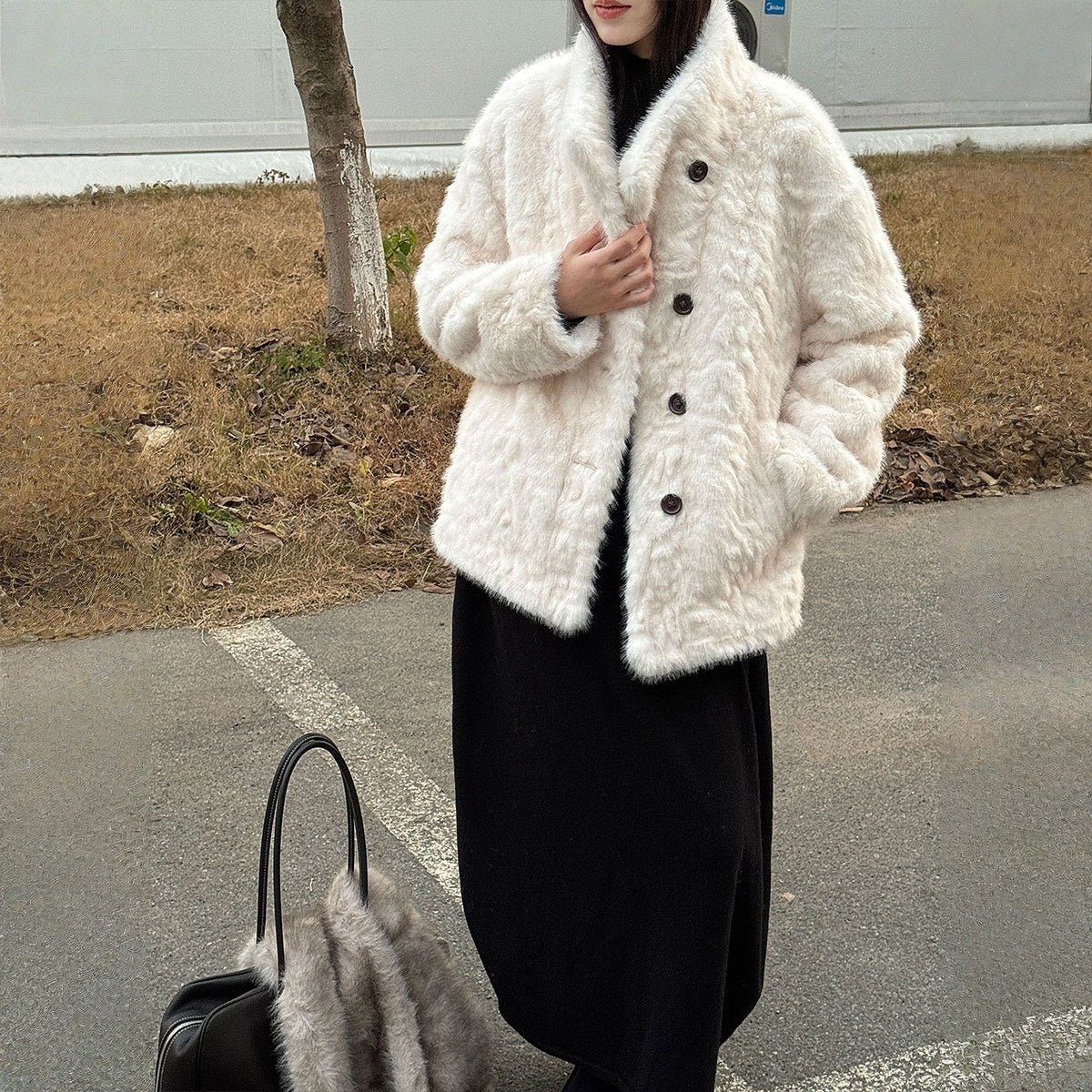【アウター】フェイクファー レザー×ファー一体型 春 秋 冬 厚手 もこもこ コート 【JZシリーズ】
