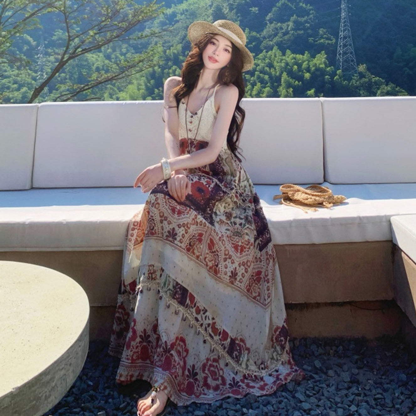 【ワンピース】エスニックボヘミアン風 花柄キャミワンピース Vネック ロング丈 海辺&旅行コーデ バカンスドレス【SHシリーズ】