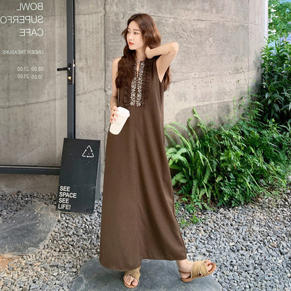 【ワンピース】映え感抜群 フリンジ×刺繍 ノースリーブボヘミアンワンピース 体型カバーも叶うリゾートスタイル【JZシリーズ】