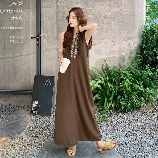 【ワンピース】映え感抜群 フリンジ×刺繍 ノースリーブボヘミアンワンピース 体型カバーも叶うリゾートスタイル【JZシリーズ】