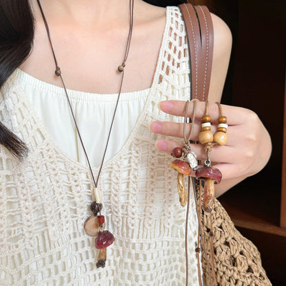 【🎁 B2G1｜先行スタート！】【グッズ】 天然キノコモチーフビーズネックレス レディース 森系 ロング丈 ニットチェーン 個性派 民族風アクセサリー