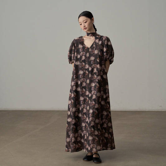 【ワンピース】フレンチヴィンテージ リゾート風 花柄 Vネック 半袖ワンピース レディース ゆったりスリム見え ミディ丈 ロングドレス【SHシリーズ】