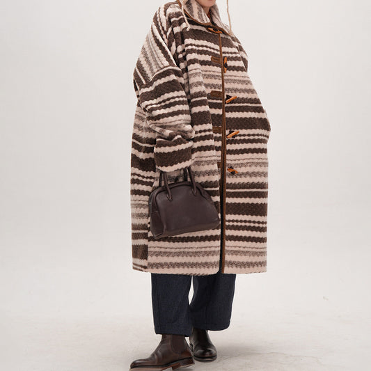 【アウター】レトロストライプ ウール調コート ミディ丈 ゆったり シルエット 長袖 トグルボタン 大人クラシック【JZシリーズ】【15～20日内発送】