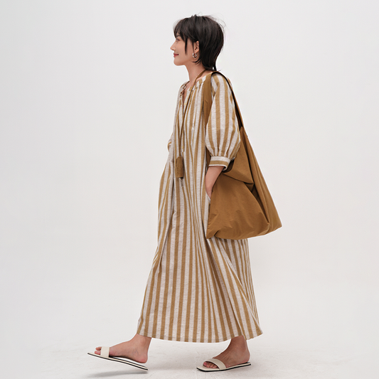 【ワンピース】【15～20日内発送】夏 着痩せ効果 ゆったりシルエット ストライプ柄クルーネック半袖ワンピース【JZシリーズ】