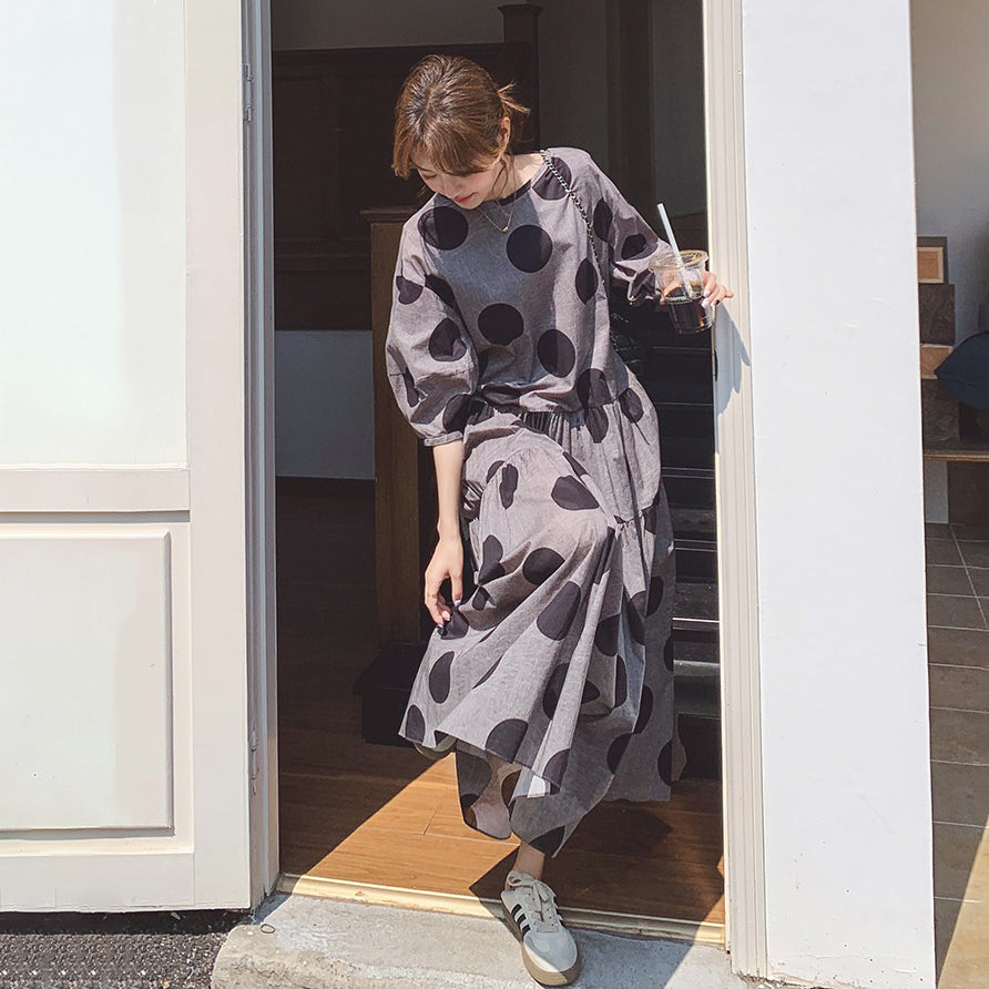 【ワンピース】フレンチレトロ 大きめドット柄ワンピース レディース 夏 2025新作 気質あるカジュアル ノースリーブワンピース【SHシリーズ】