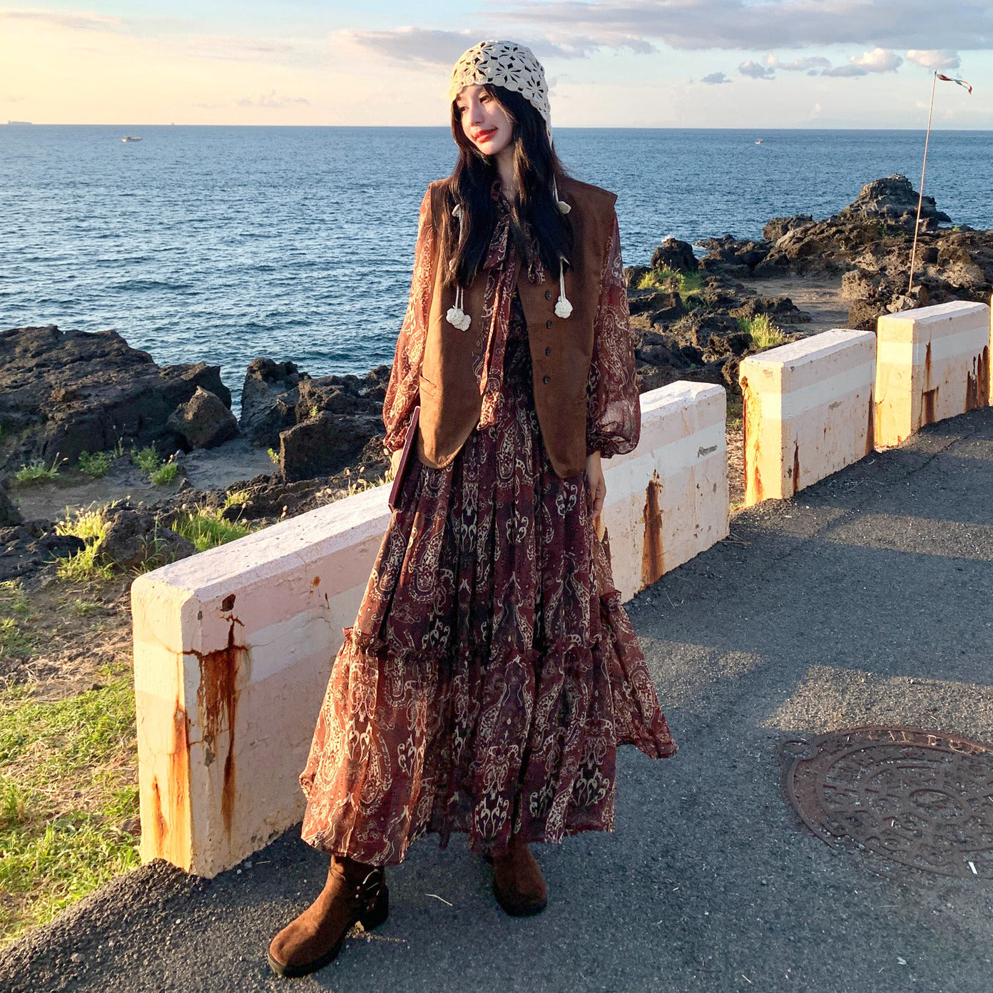 ワンピース】ブラウン 花柄 長袖ワンピース ベスト付きセット ワンピース】ブラウン 花柄 長袖ワンピース ベスト付きセット
