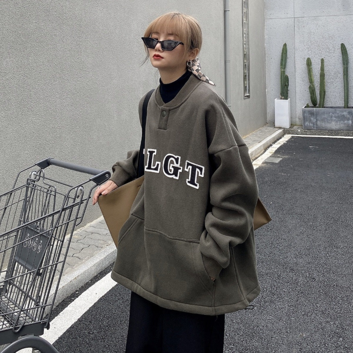 【トップス】刺繍 裏起毛 春 秋 冬 BF風 プルオーバー パーカー 【FCシリーズ】