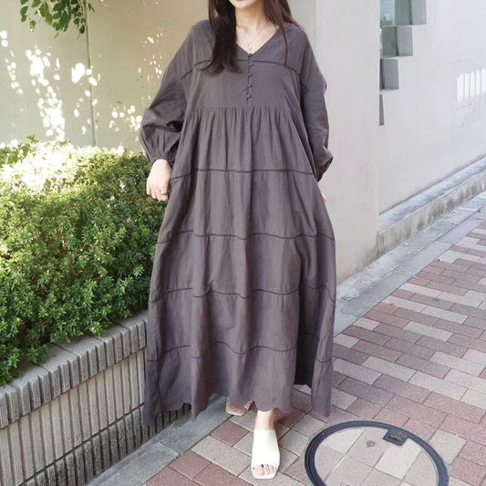 【ワンピース】長袖Vネック 刺繍入り ティアード裾 Aライン ゆったりワンピース