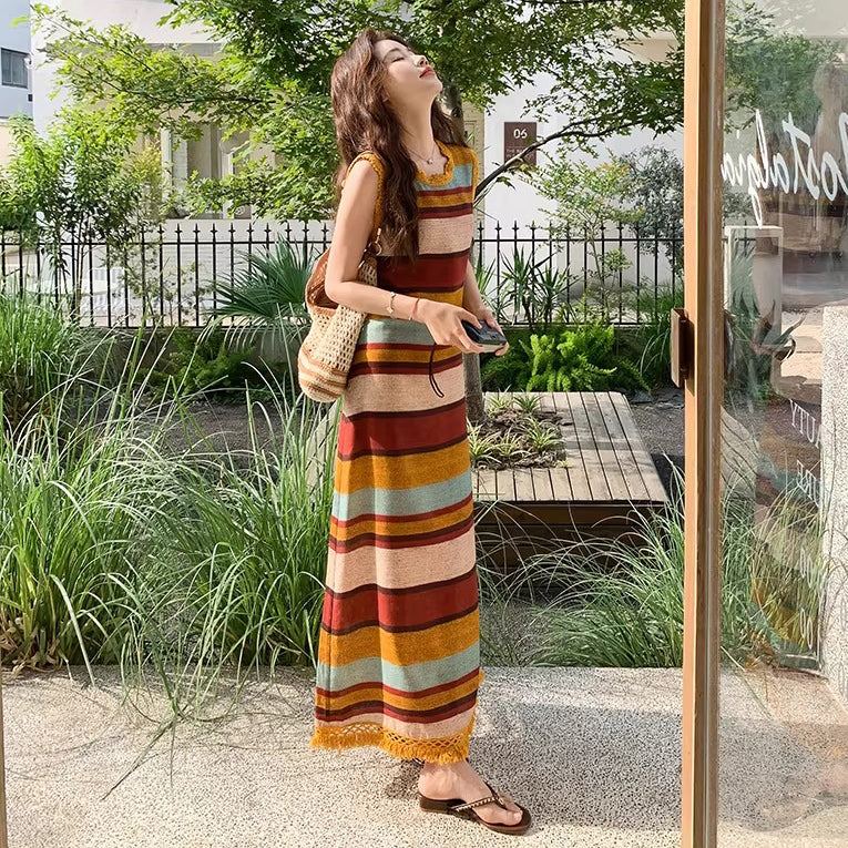 【ワンピース】韓国風ストライプ柄 ゆったりシルエット ドーパミン配色 ノースリーブワンピース【SHシリーズ】