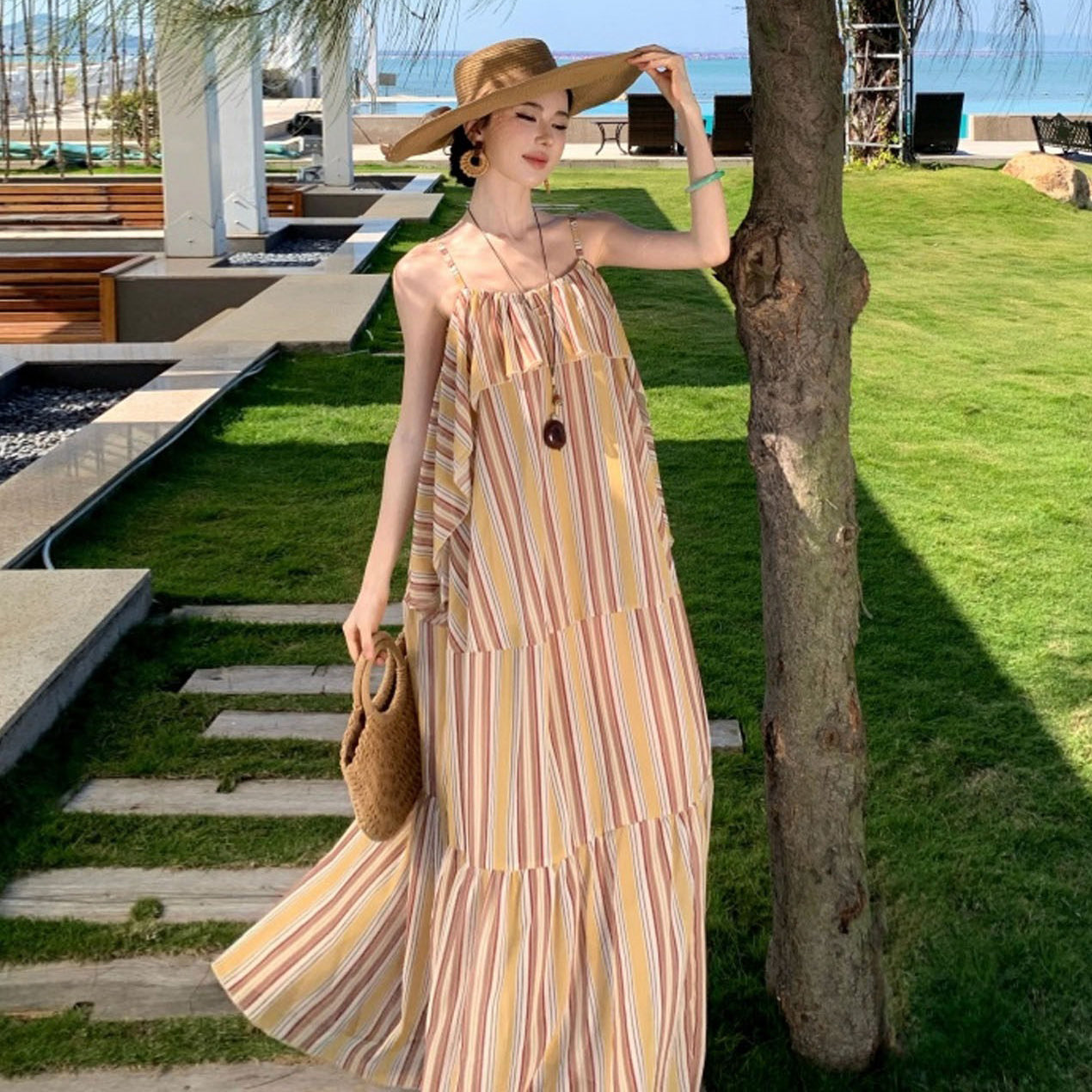 【ワンピース】リゾート ストライプ ノースリーブ キャミワンピース レディース 夏新作 海辺 バリ島 ビーチ ロング丈 フレンチ【SHシリーズ】