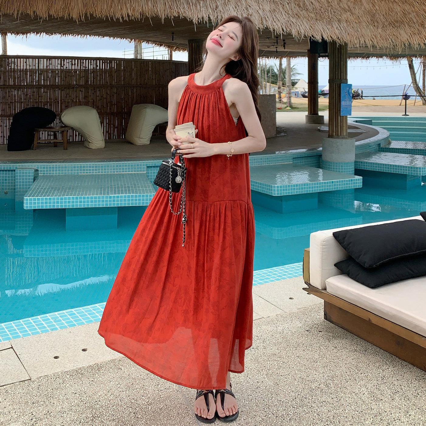 【ワンピース】夏新作 レッド ジャガード ホルターネック ワンピース オリエンタル レトロ 海辺 リゾート ロング丈【SHシリーズ】