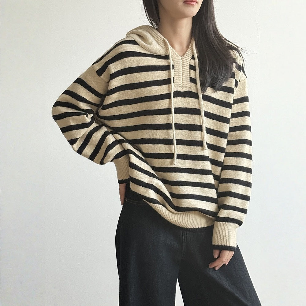 【トップス】春 秋 冬 ゆったり プルオーバー フード付き リラックス感のある セーター 【SNシリーズ】