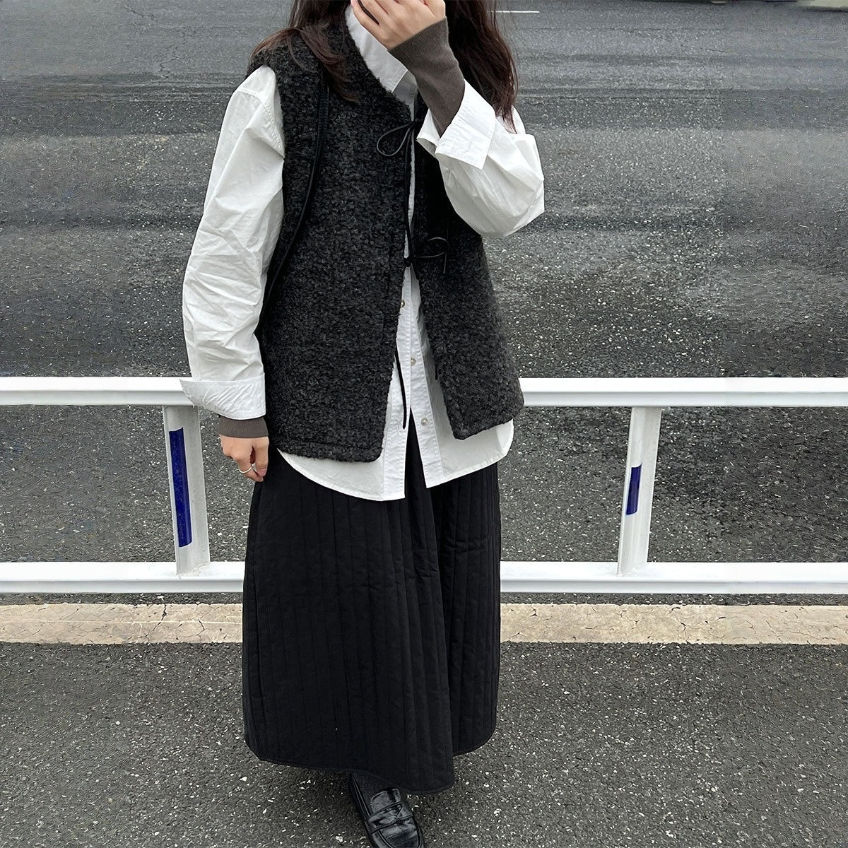 【トップス】春 秋 冬 コーデュロイ風レザー レースアップ ベスト  【JZシリーズ】