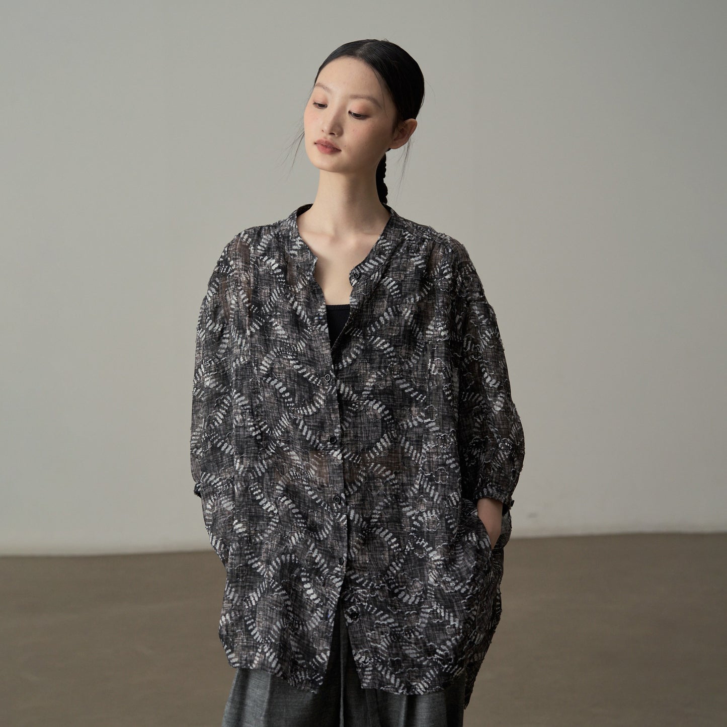 【アウター】ヴィンテージ リゾート風 ゆったり シルエット スリム見え 花柄 長袖 カーディガン レディース UVカット【SHシリーズ】