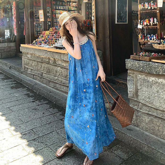 【ワンピース】ホリデーコーデにぴったり！立体刺繍テープ付きホルターネック ノースリーブワンピース リゾート風【SHシリーズ】