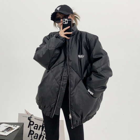 【アウター】冬 PUレザー  ヘビーウェイト 刺繍入り 菱形キルティング ダウンジャケット 【FCシリーズ】