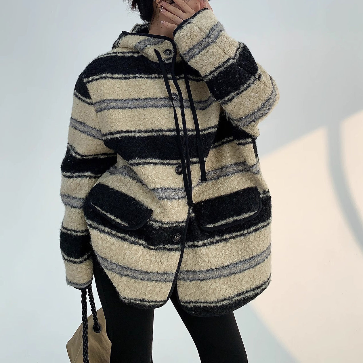 【24AW】【15～20日内発送】【アウター】新品 高級感 ミドル丈 ストライプ柄 キルティング コート【FCシリーズ】