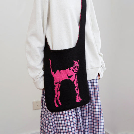 【バッグ】ピンク猫イラストジャガード ニット ショルダーバッグ デザイン性◎ 斜めがけ