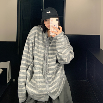 【アウター】リラックス感 厚手 ボーダー柄 フード付き ニット セーター ジャケット 【FCシリーズ】