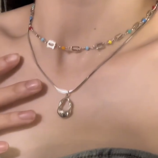 【グッズ】🌈「カラフルドーパミン」新作 レディース ダブルレイヤーネックレス 春夏 鎖骨チェーン 上品見え おしゃれアクセサリー
