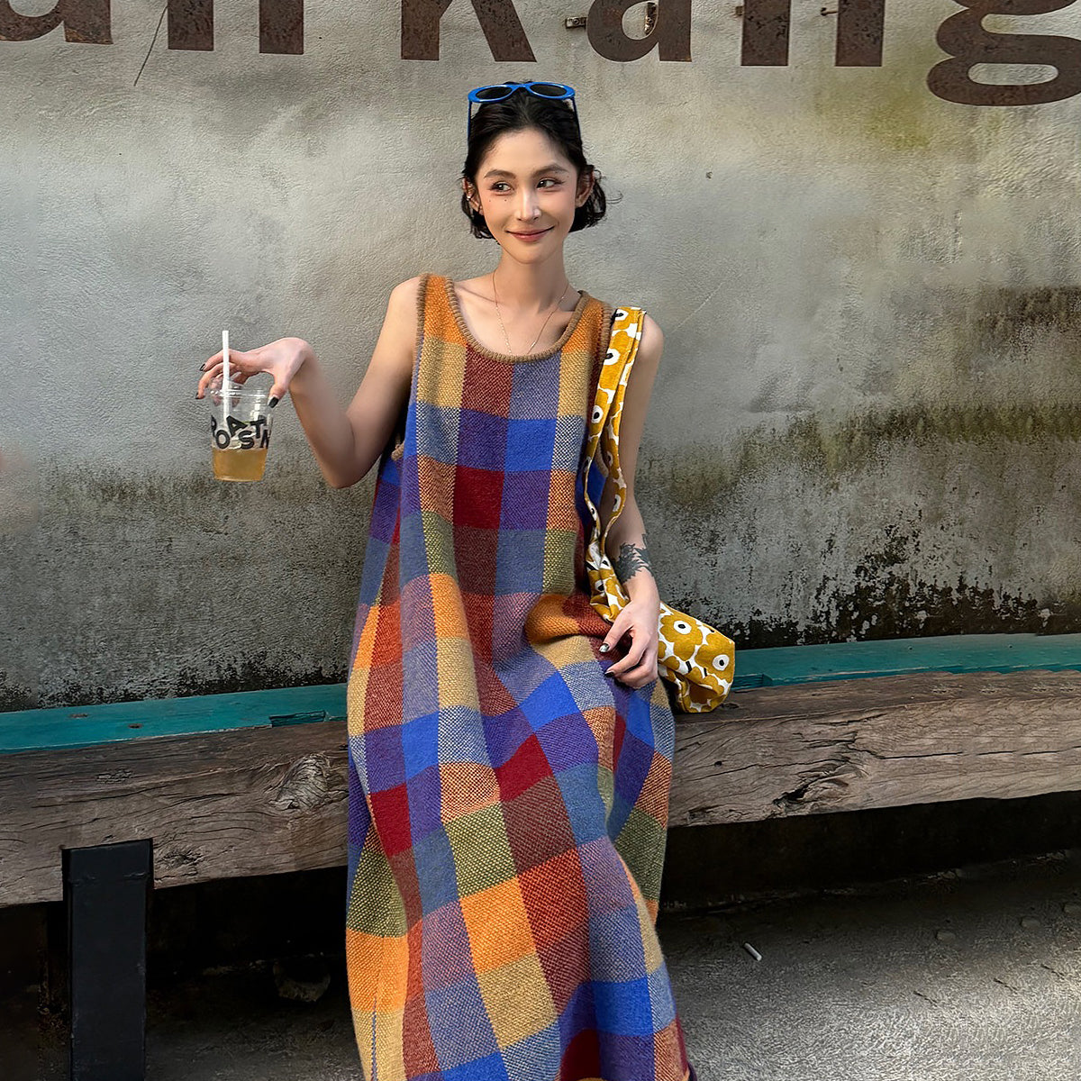 【ワンピース】カラフルチェック Uネックノースリーブオフショルダーワンピース レディース 夏新作 韓国風 ゆったりAラインロングドレス【SHシリーズ】