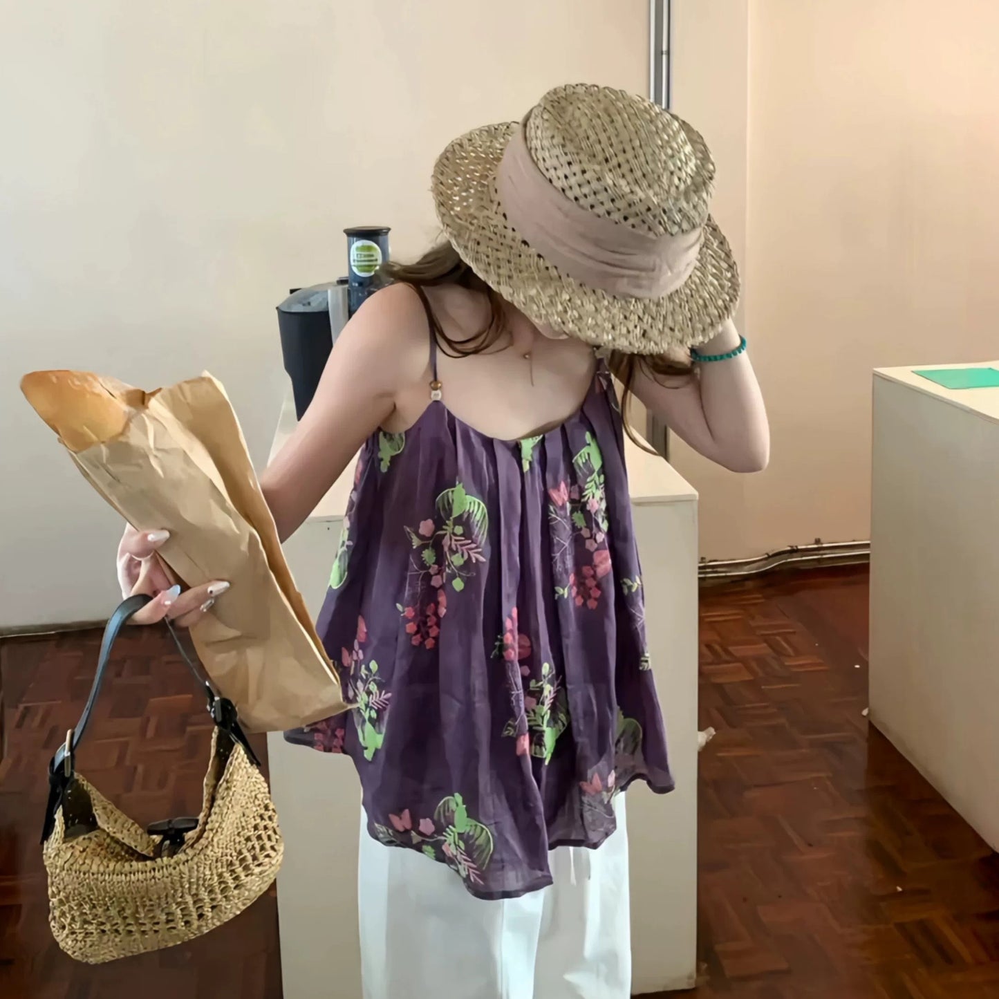 【トップス】リゾート風 刺繍 テクスチャー プリーツ キャミソール レディース 夏 若見え こなれ感 体型カバー きれいめ【SHシリーズ】