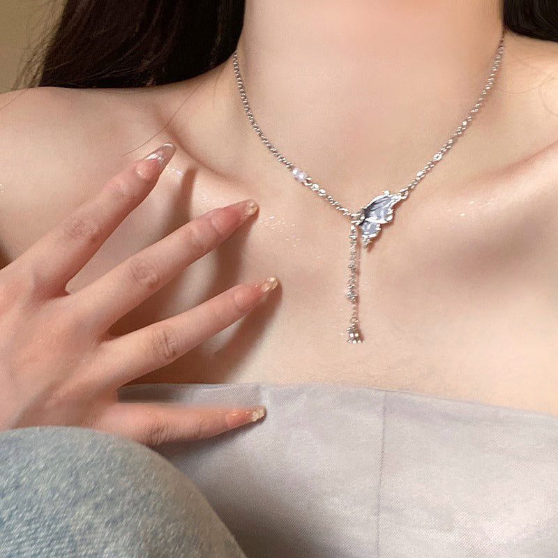 【🎁 B2G1｜先行スタート！】【グッズ】蝶モチーフ  ネックレス 女子向け 夏用 フェミニン 高級感 おしゃれ映え