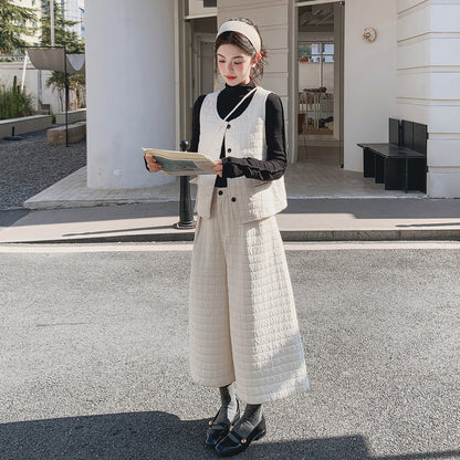 3点セット！【セットアップ】春新作 フェミニン×上品 グレー ベスト＋ワイドパンツ＋インナー 上下セット 通勤 オシャレ見え 大人可愛い【JZシリーズ】