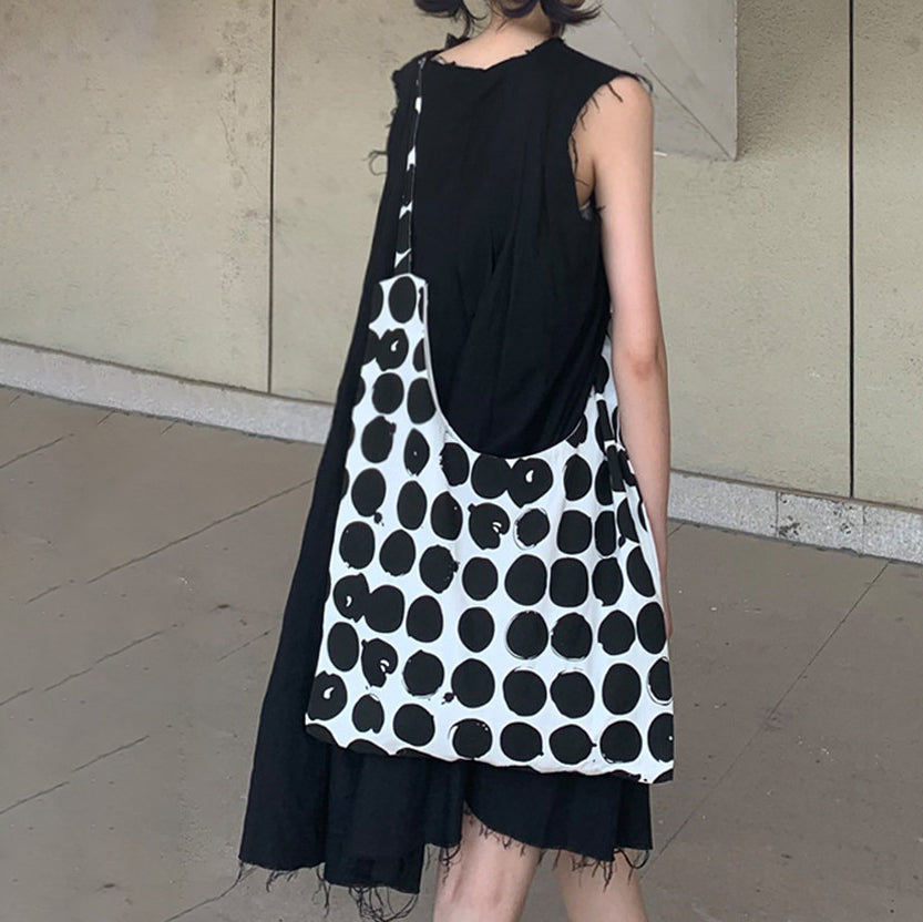 【バッグ】配色 キャンバスショルダーバッグ 斜めがけ 韓国風 ドット柄 大容量 カジュアルバッグ