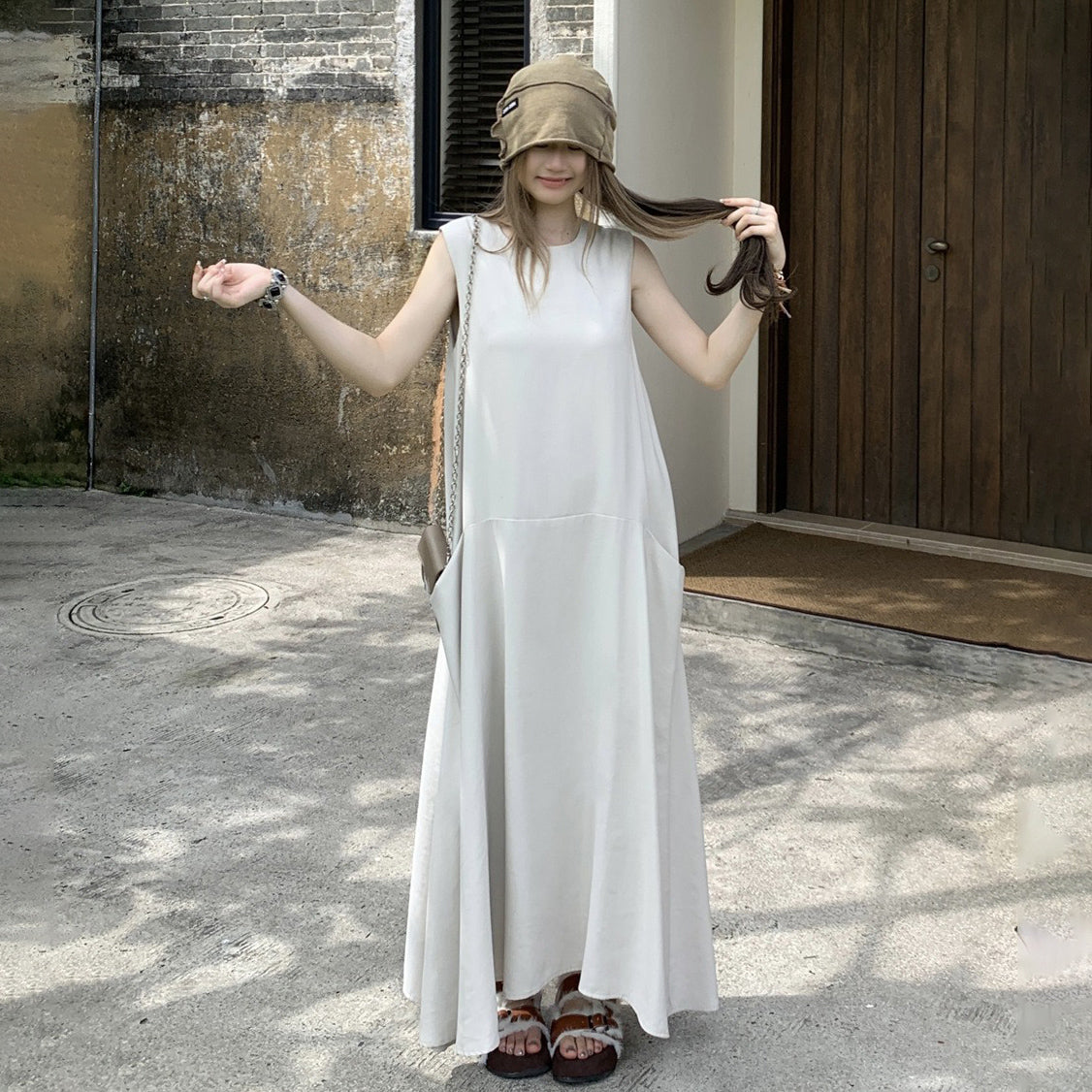 【ワンピース】気質 大きめポケット デザイン性 スタイルアップ 体型カバー ノースリーブ タンクワンピース