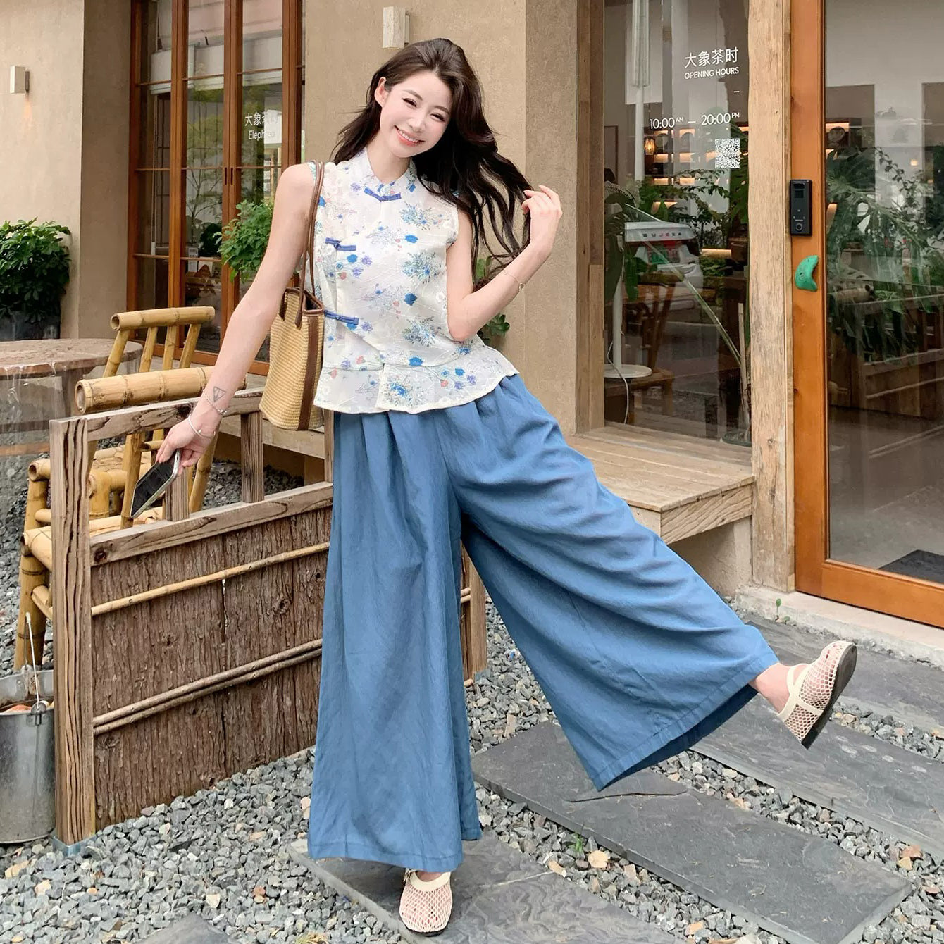 2点セット！【セットアップ】チャイナ風 上下セット レディース 夏 立体刺繍 ノーカラートップス ワイドパンツ きれいめ【SHシリーズ】