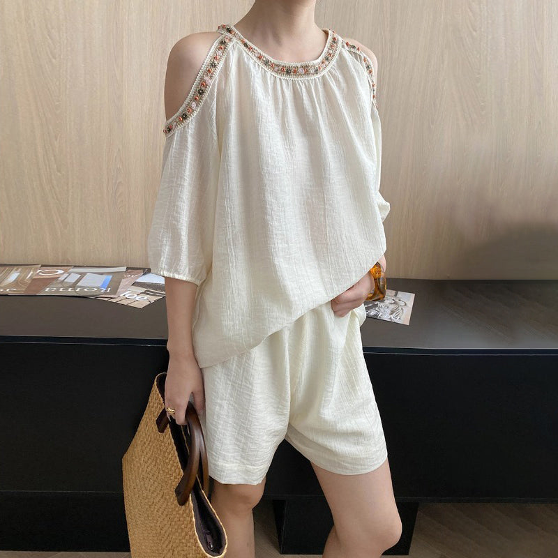 2点セット！【セットアップ】編み込みビーズ オフショルダーブラウス＋ワイドレッグショートパンツ 上下セット【JZシリーズ】