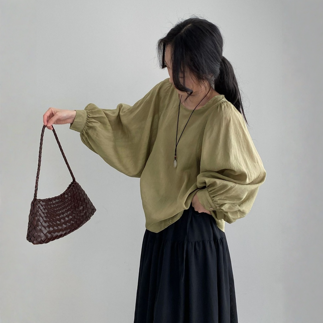 期間限定⭐️60%OFF【トップス】クールな雰囲気 テンセル ほんのり透け感 ラミー バルーンスリーブ シャツ 【JZシリーズ】
